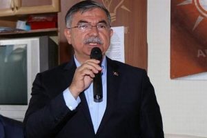 İsmet Yılmaz: 'Koalisyon i&ccedil;in elimizden geleni yapacağız'