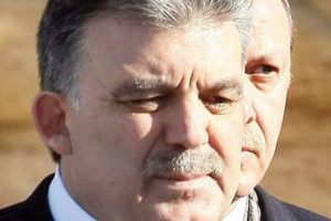 Taner Yıldız'dan Abdullah G&uuml;l ile 12 yıl kitabı hakkında a&ccedil;ıklama