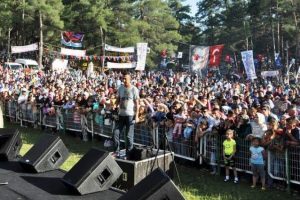 Bursa Karag&ouml;z Şenlikleri rekor kırdı!