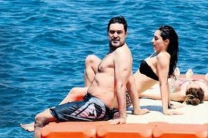 Burak Hakkı, g&ouml;renleri şaşırtıyor...