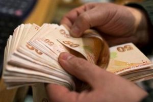 Hazine, 4 milyar 795,1 milyon lira bor&ccedil;landı
