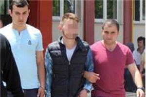 Asker firarisi 14 yaşındaki kızı ormanlık alana g&ouml;t&uuml;r&uuml;p...