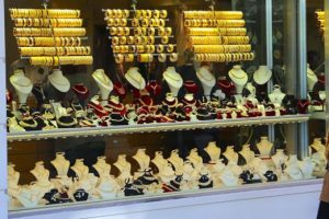 Kuyumcularda yaprak kıpırdamıyor