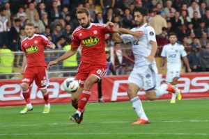 Bursaspor'un listesinde &Uuml;mit Kurt'da var!