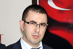 Baş&ouml;rt&uuml;l&uuml; &ouml;ğretmenler 'Orduevine alınmadı' iddiası