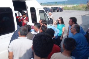 Piknik yapıyorlardı dehşeti yaşadılar: 6 yaralı