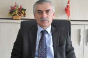 CHP'den Atat&uuml;rk ve Kılı&ccedil;daroğlu'na hakaret eden m&uuml;d&uuml;re su&ccedil; duyurusu