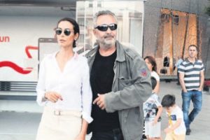 Arzum Onan ve Mehmet Aslantuğ sadelikten yana...