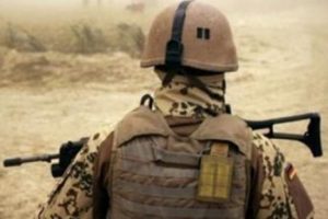 Alman ordusundan firar eden asker IŞİD'le savaşmak i&ccedil;in Suriye'de