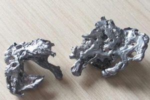 Dolandırıcılar yakalanmamak i&ccedil;in kurşun d&ouml;kt&uuml;rd&uuml;