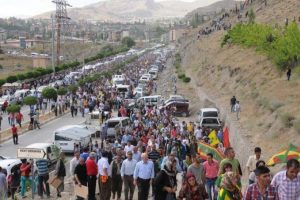 Suriye'de IŞİD'le &ccedil;atışırken &ouml;len 2 YPG'li Hakkari'de toprağa verildi
