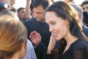 Angelina Jolie'ye mektup var