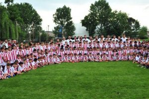 Bursa'da İneg&ouml;lspor yaz futbol okulu başladı