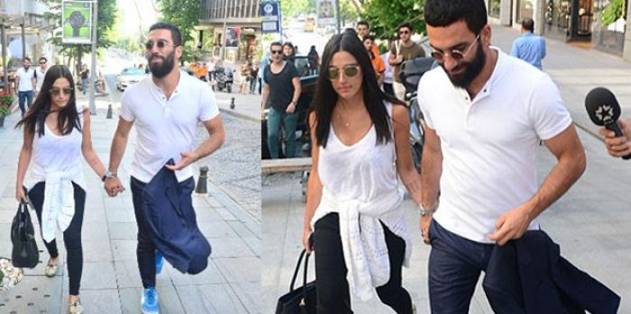 Arda Turan kayınpederinin hapisten &ccedil;ıkmasını bekliyor...