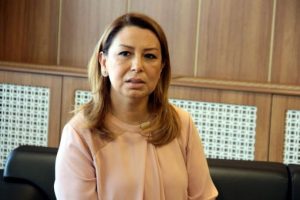 "Biz hi&ccedil;bir siyasi partiye mecbur değiliz"