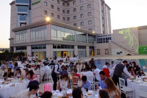 Holİday Inn Otel, Bursa'nin iş d&uuml;nyasini ağirladi...