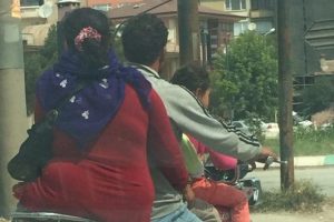 Bursa'da tehlikeli yolculuk y&uuml;rekleri ağza getirdi!