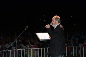 Bursa H&uuml;davendigar'da sahne Kadir Arı'nın