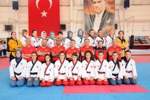 Milli takımımız Sırbistan'a gitti