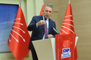 G&uuml;rsel Tekin'den 'tweet' tepkisi