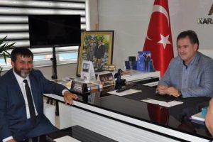 MHP'li vekilden AK Parti'ye ziyaret: "Birlikte &ccedil;alışacağız"