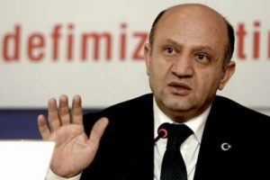 Işık: Acilen 70 bin bilişim uzmanına ihtiya&ccedil; var