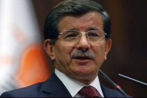AK Parti'nin RT&Uuml;K hamlesi Davutoğlu'ndan d&ouml;nd&uuml;