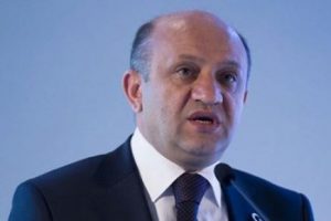 "Acil olarak 70 bin bilişim uzmanına ihtiyacımız var"