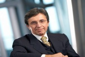 `Burjuvayım ama satın alma g&uuml;c&uuml;m azaldı`