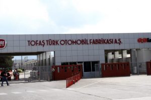 Otomotiv sekt&ouml;r&uuml; şokta Ramazan dinlemiyorlar!