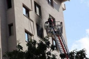 Kadık&ouml;y'de korkutan yangın