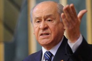 'T&uuml;rk'&uuml;n zencisi-beyazı-mavisi olmaz T&uuml;rk T&uuml;rk't&uuml;r'