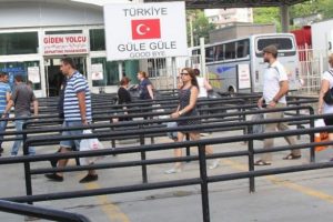 Sınır kapısında fıkra gibi olay
