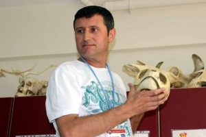 Rızkını eşek kemiğinden &ccedil;ıkartıyor