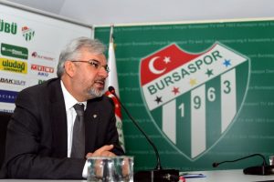 Başkanı B&ouml;l&uuml;kbaşı: "2-3 oyuncuyla g&ouml;r&uuml;ş&uuml;yoruz"