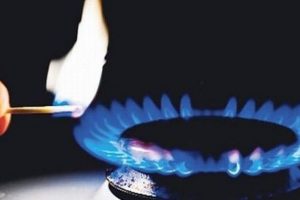 Bakan a&ccedil;ıkladı! Elektrik ve Doğalgaz'a zam var mı?