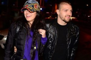 Caner Erkin ile Asena Erkin boşanmıyor...