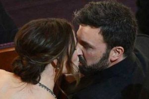 Ben Affleck ile Jennifer Garner boşanıyor...