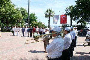 Bursa Mudanya'da Kabotaj Bayramı sade t&ouml;renle kutlandı