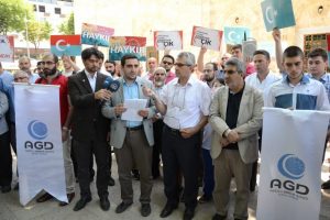 Uygur T&uuml;rklerine y&ouml;nelik saldırılara Bursa'dan tepki