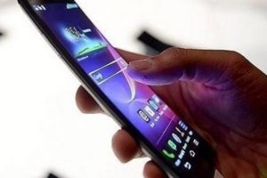 T&uuml;rkiye'de ilk beş ayda 4,7 milyon akıllı telefon satıldı