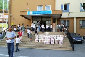 Bursa Yıldırım'dan eğitime tam destek
