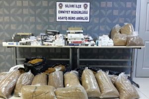 İstanbul'da ka&ccedil;ak sigara operasyonu