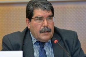 M&uuml;slim: T&uuml;rkiye sınıra asker yığıyor ama...