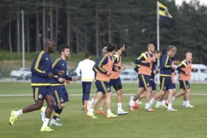 Emenike antrenmana katılamadı