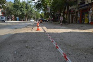 Orhangazi'de kaldırım &ccedil;alışmaları başladı