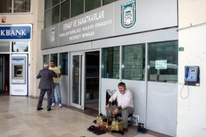 Bursalı ayakkabı boyacısı hayaline kavuştu!