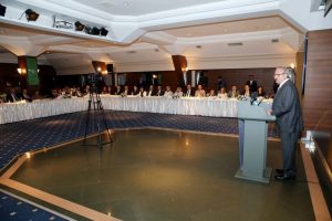 Bursa'dan ayrılan Vali yardımcıları ve kaymakamlar iftarda buluştu