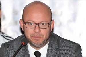 "Futbol şubesinin kapandığını televizyondan &ouml;ğrendim"