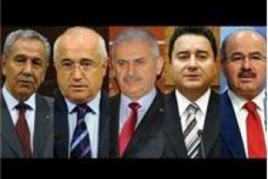 AKP'de &uuml;&ccedil; d&ouml;nemlik eski vekillere k&ouml;t&uuml; haber